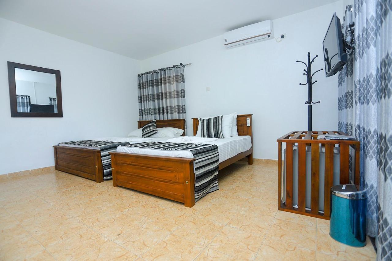 Vendol Sky Resort Kandy Exterior photo